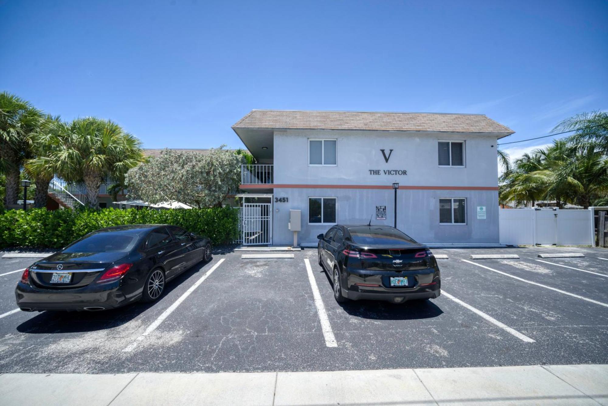 The Victor Apartments By Lowkl ฟอร์ต ลอเดอร์เดล ภายนอก รูปภาพ